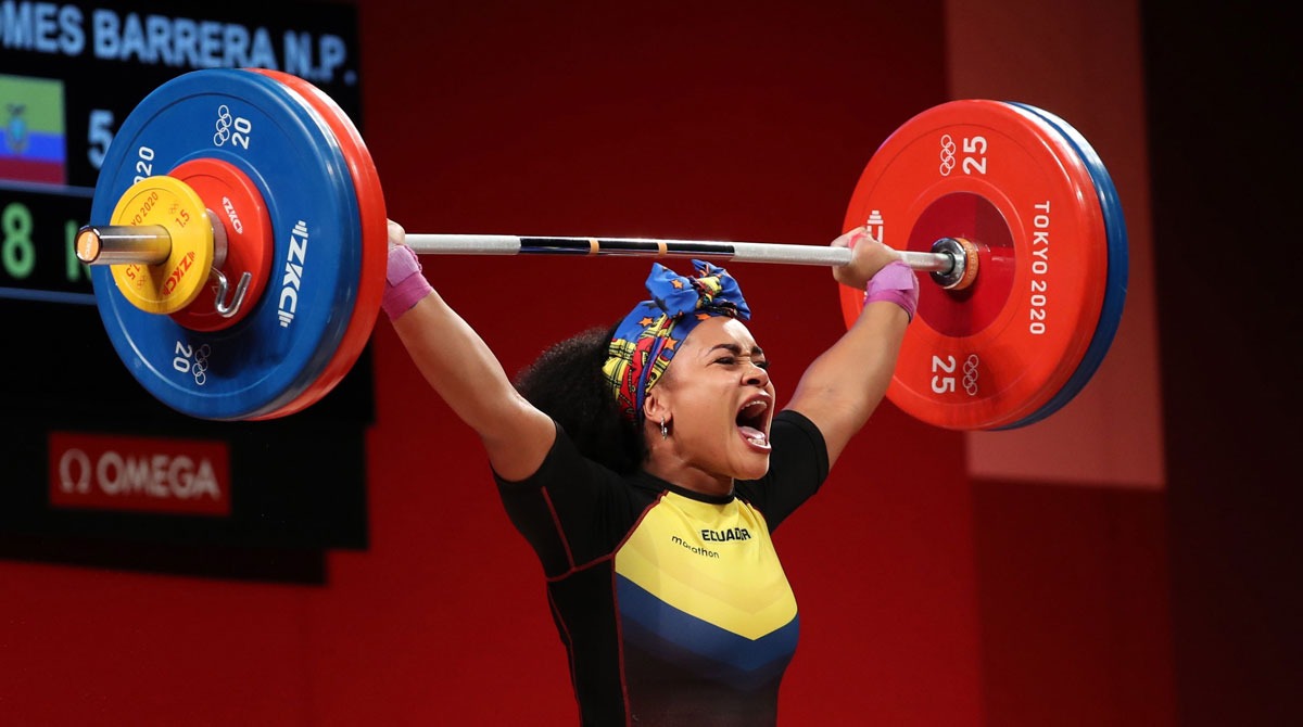 Neisi Dajomes, campeona olímpica en levantamiento de pesas. Foto: Archivo / EFE