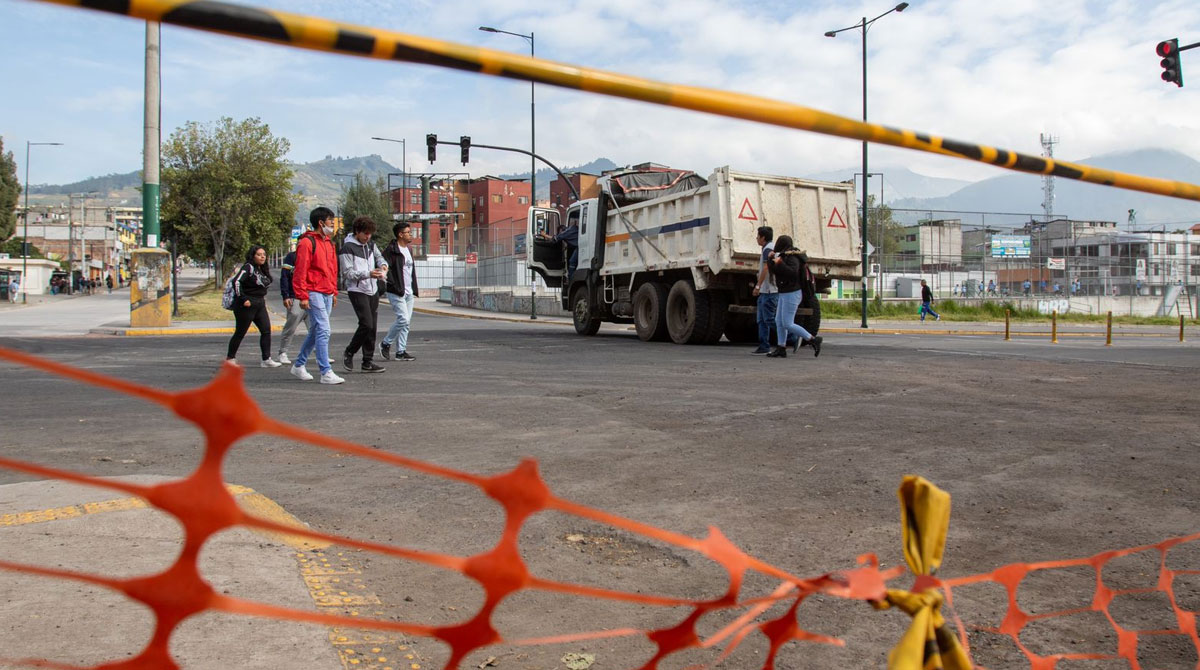 Un nuevo tramo de la avenida Morán Valverde será intervenido en el sur de Quito. Foto: Carlos Noriega/ EL COMERCIO