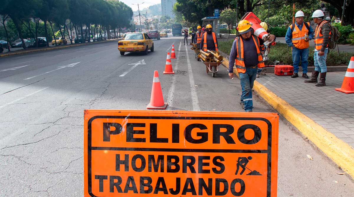 Desde el lunes, 26 de junio de 2023, se cerrará la av. Patria, en el sector de El Ejido, por trabajos de intervención en la vía. Foto: Carlos Noriega / EL COMERCIO