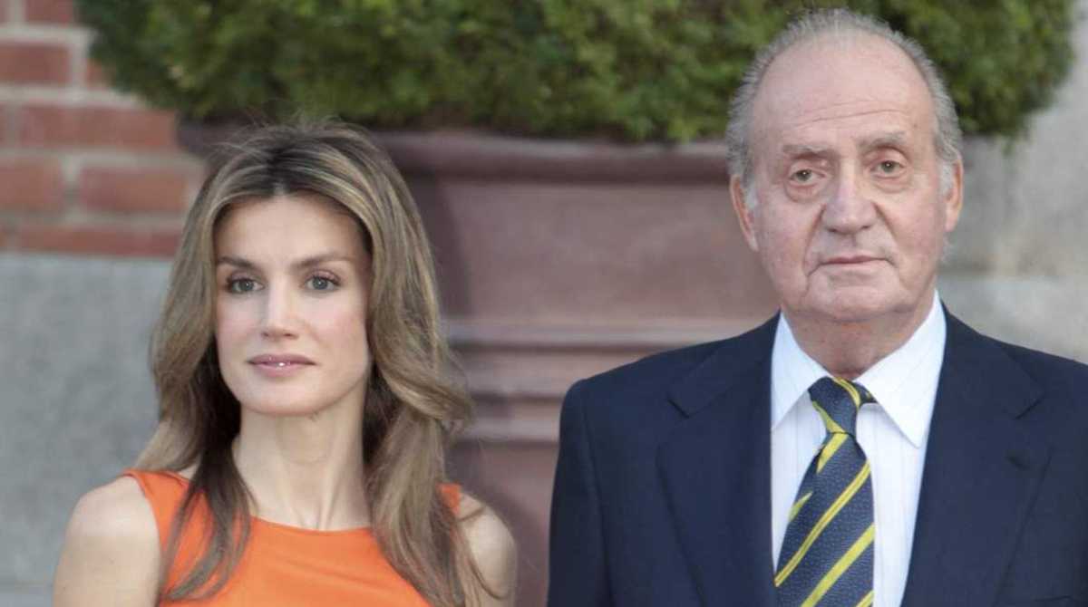 Se conoce que hay una relación alejada entre la reina Letizia y el rey Juan Carlos. Foto: Cortesía