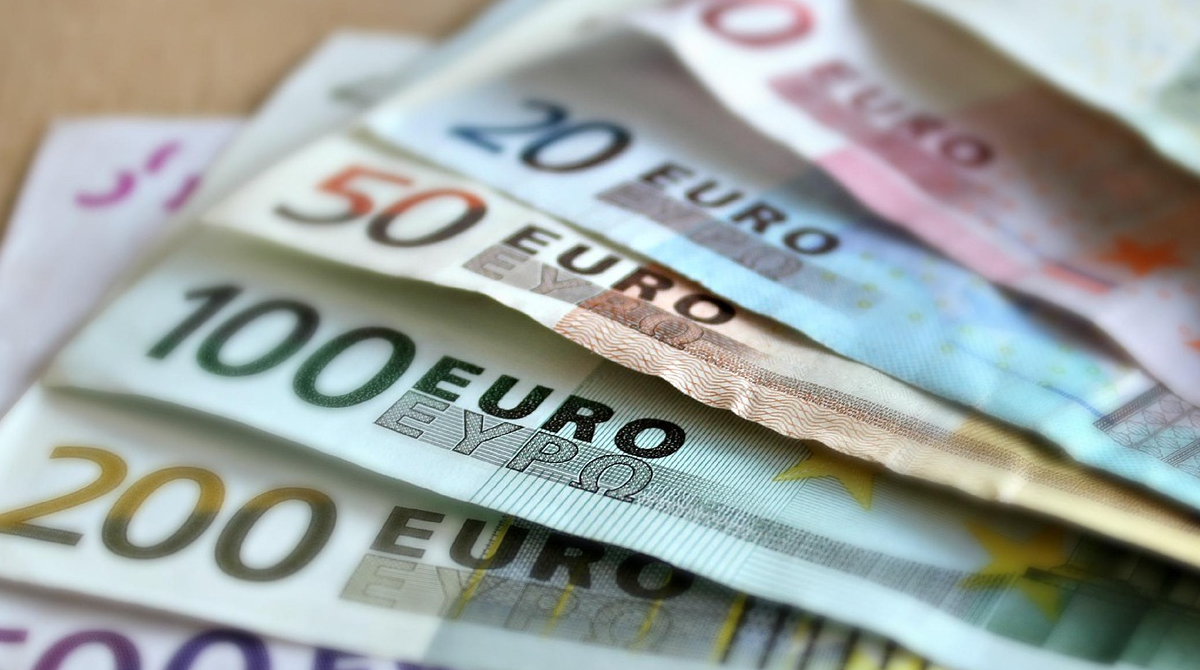 El euro subió sobre el nivel de 1,09 dólares. Foto: Pixabay