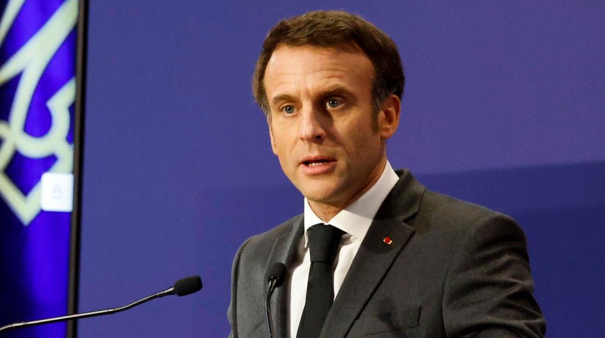 Emmanuel Macron, presidente de Francia, comenta que la violencia pasó. Foto: EFE