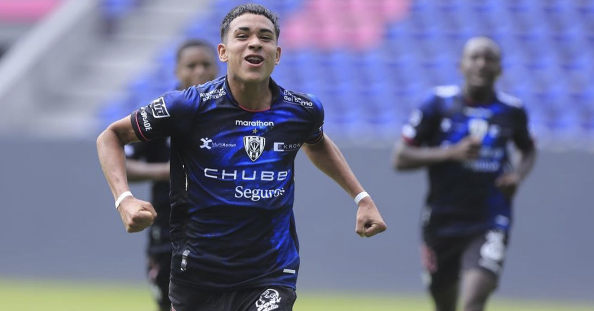 Kendy Páez celebra un gol marcado con los equipos juveniles de Independiente del Valle en 2023. Foto: Instagram del futbolista.