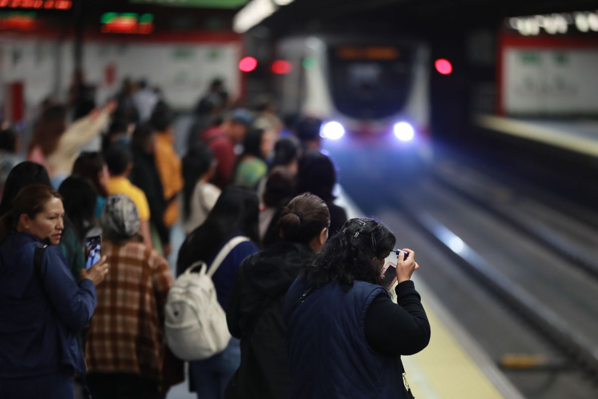 La mayor cantidad de usuarios del Metro de Quito se concentra en las mañanas, a partir de las 06:00.