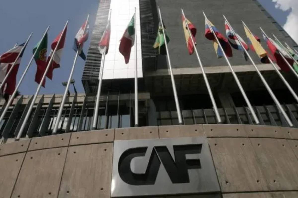 Ecuador recibirá un préstamo de 800 millones de dólares de la CAF: Foto: Captura