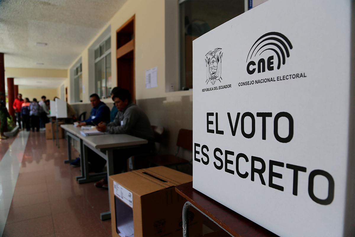 El 72% de las personas empadronadas acudió a votar las últimas elecciones de la consulta popular y referéndum. Foto: Julio Estrella / EL COMERCIO