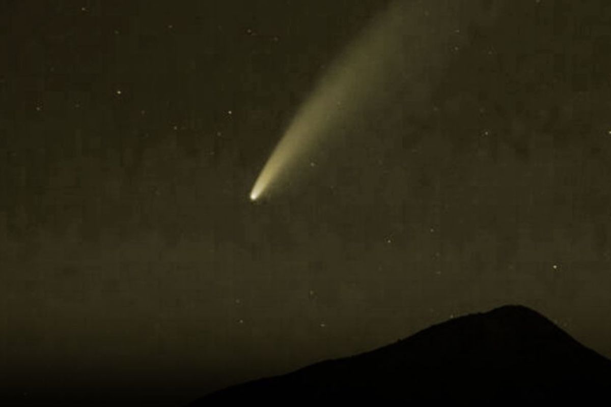 Se estima que el núcleo del Cometa Diablo tiene aproximadamente 30 kilómetros de ancho. Foto: Instagram Observatorio Astronómico de Quito
