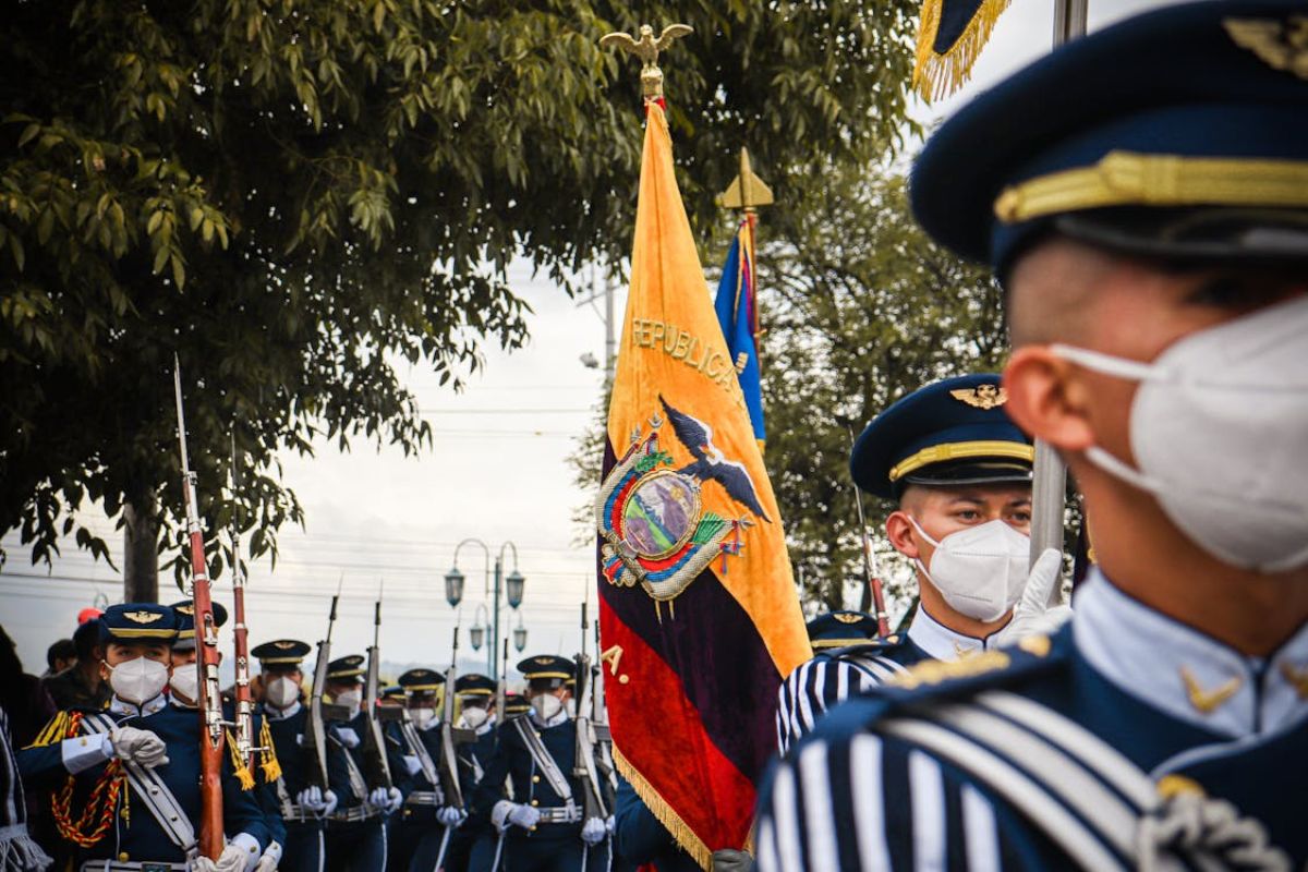 El 24 de mayo se realizan varios actos cívicos en conmemoración a la Batalla de Pichincha.