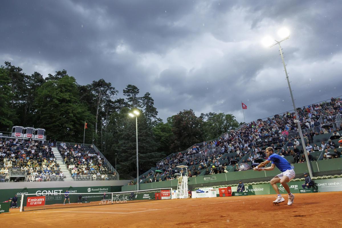 Un partido de tenis en el Abierto de Génova. Foto Referencial