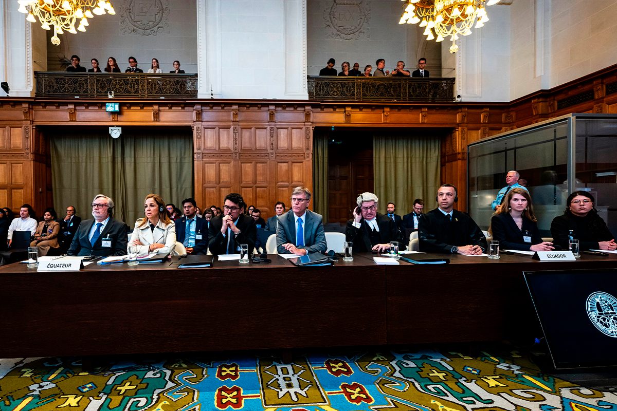 Representantes de Ecuador ante la Corte Internacional de Justicia. Foto: X CIJ