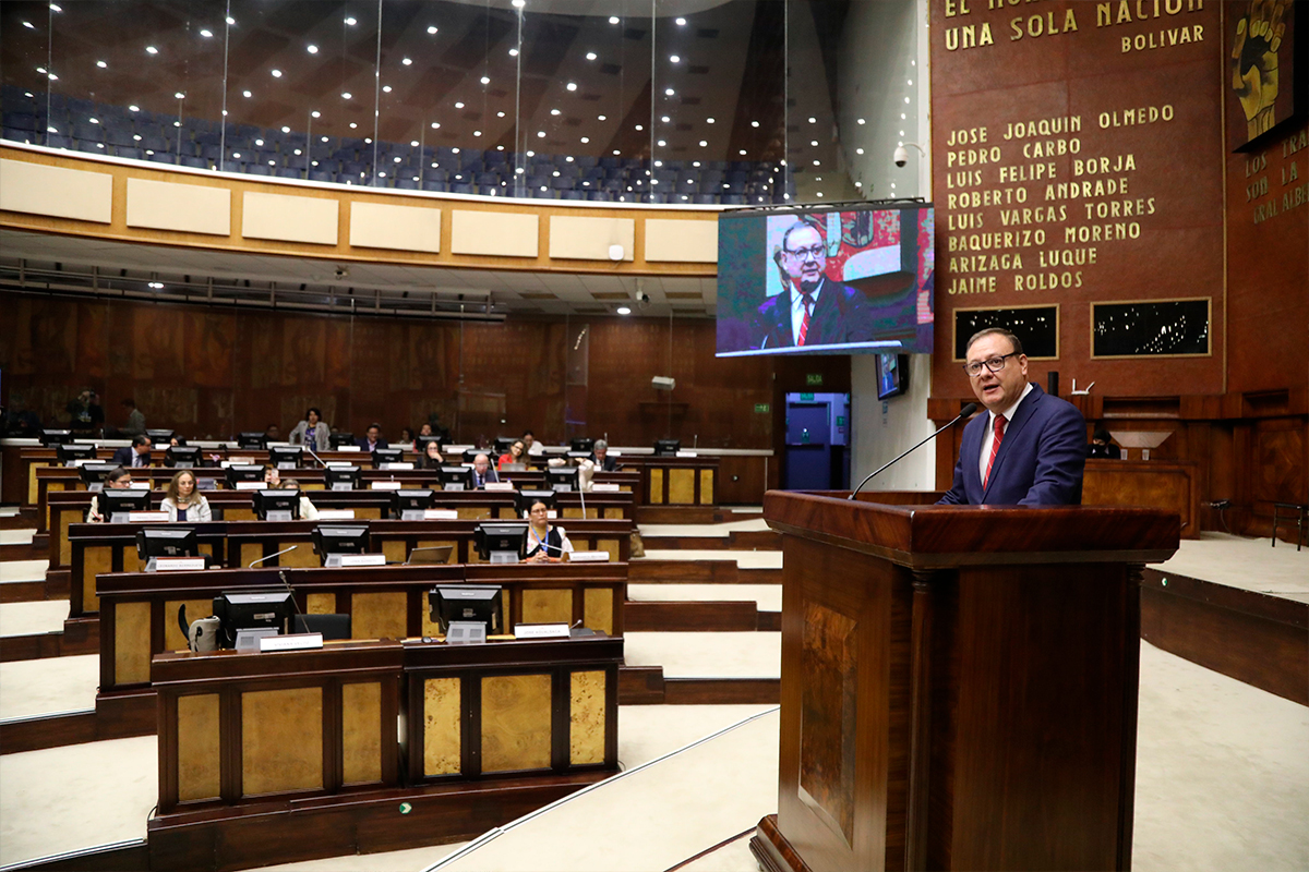 Juan Zapata durante su intervención ante el Pleno de la Asamblea por su juicio político. Foto: Flickr Asamblea Nacional