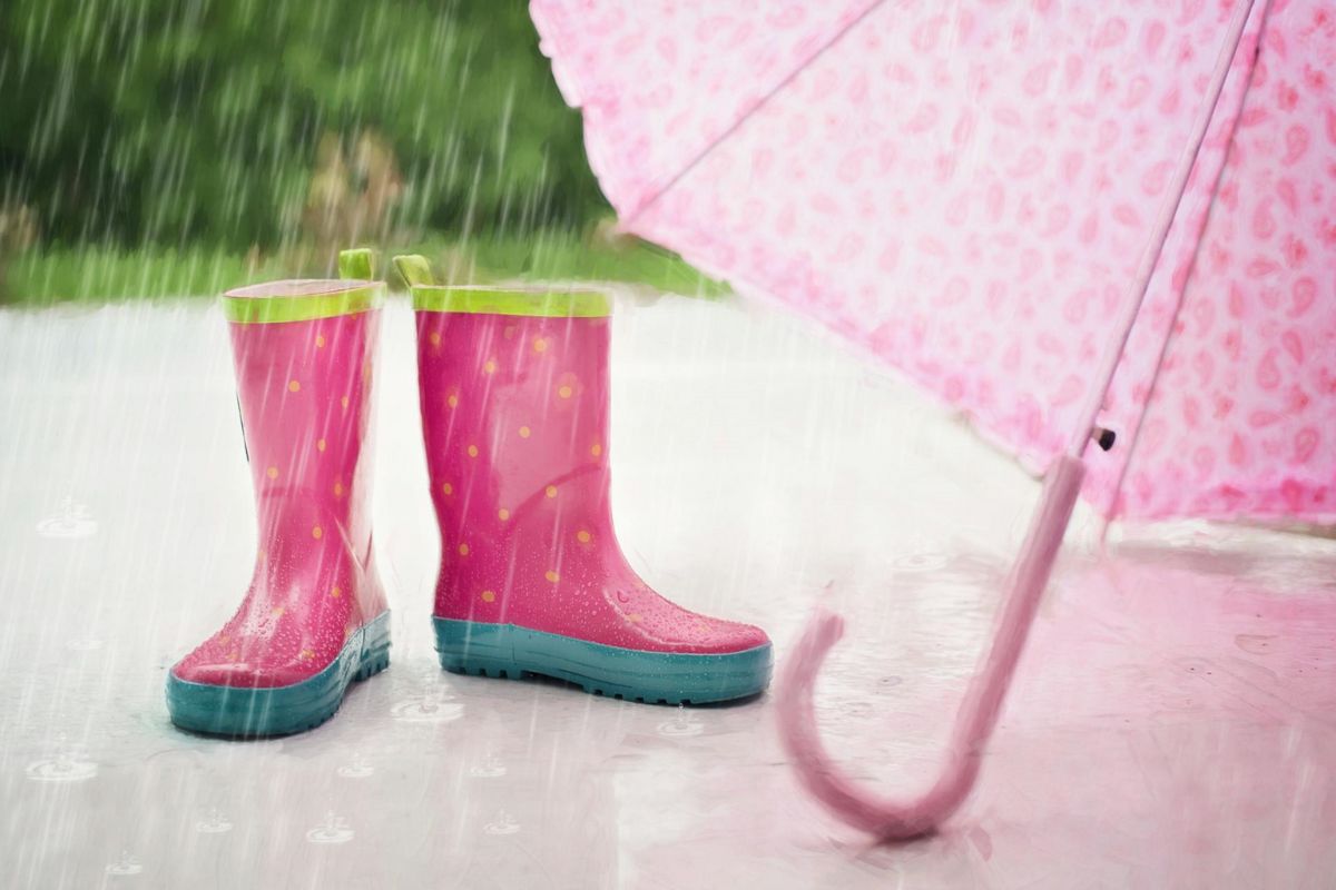 Ante la probabilidad de lluvias, es importante que salga de casa con paraguas aunque haya sol.
