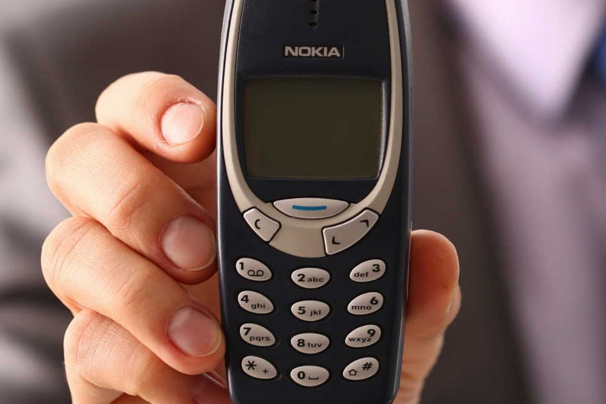 El icónico Nokia 3210 regresa al mercado con tecnología moderna. Foto: El Economista.