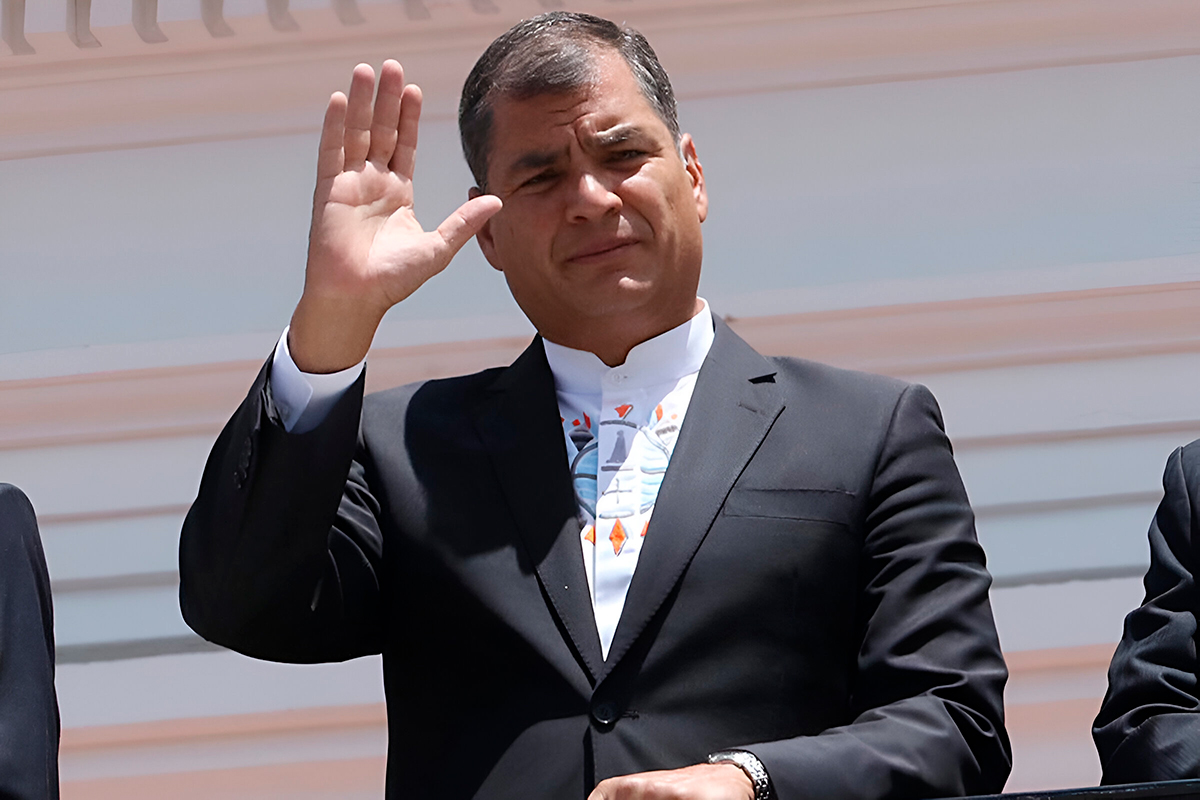 Rafael Correa fue supuestamente mencionado en unas transcripciones de audios que abrió la Fiscalía en el caso Encuentro. Foto: Flickr Memoria Gráfica Ecuador
