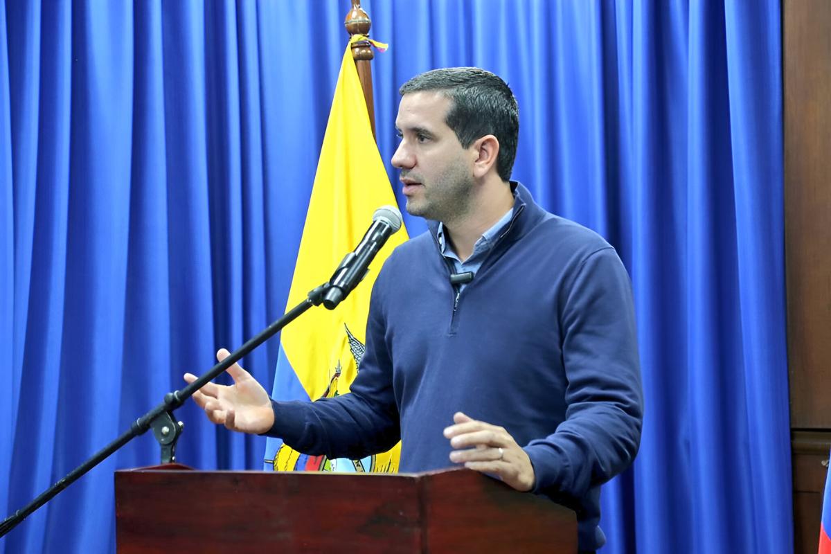 Roberto Luque, ministro de Energía encargado. Foto: Cortesía Ministerio de Energía